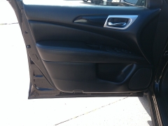 Used 2020 Nissan Pathfinder 4d SUV FWD S at Carrikers Auto Outlet near Oskaloosa, IA