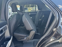 Used 2021  Ford Explorer XLT 4WD at Carrikers Auto Outlet near Oskaloosa&comma; IA