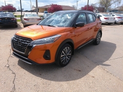Used 2021 Nissan Kicks SR FWD at Carrikers Auto Outlet near Oskaloosa, IA