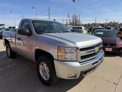 Used 2011  Chevrolet Silverado 1500 4WD Reg Cab 119&period;0" LT at Carrikers Auto Outlet near Oskaloosa&comma; IA
