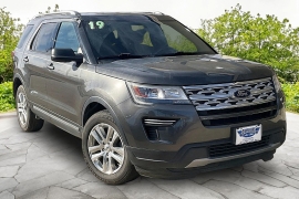 Used 2019  Ford Explorer 4d SUV FWD XLT V6 at Carrikers Auto Outlet near Oskaloosa&comma; IA