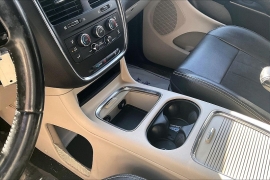 Used 2020  Dodge Grand Caravan 4d Wagon SXT at Carrikers Auto Outlet near Oskaloosa&comma; IA