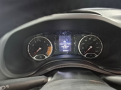 Used 2019  Jeep Renegade 4d SUV 4WD Latitude Altitude at Carrikers Auto Outlet near Oskaloosa&comma; IA