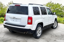 Used 2016  Jeep Patriot 4d SUV 4WD Sport at Carrikers Auto Outlet near Oskaloosa&comma; IA