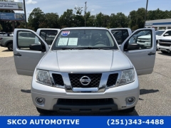Used 2019  Nissan Frontier 4WD Crew Cab SV Auto at SKCO Automotive near Mobile&comma; AL