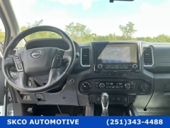 Used 2024  Nissan Frontier Crew Cab 4x4 SV at SKCO Automotive near Mobile&comma; AL