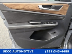 Used 2025  Volkswagen Atlas 2&period;0T SE w&sol;Technology 4MOTION at SKCO Automotive near Mobile&comma; AL