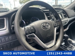 Used 2019 Toyota Highlander 4d SUV FWD LE (V6) at SKCO Automotive near Mobile, AL