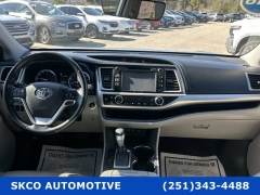 Used 2018  Toyota Highlander 4d SUV AWD XLE at SKCO Automotive near Mobile&comma; AL