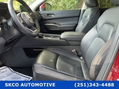 Used 2024  Nissan Pathfinder SL 2WD at SKCO Automotive near Mobile&comma; AL