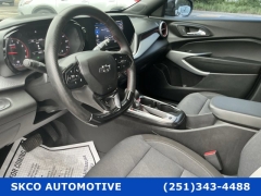 Used 2024  Chevrolet Trax FWD 4dr 1RS at SKCO Automotive near Mobile&comma; AL
