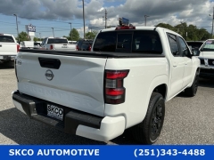 Used 2022  Nissan Frontier Crew Cab 4x4 SV Auto at SKCO Automotive near Mobile&comma; AL