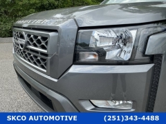 Used 2024  Nissan Frontier Crew Cab 4x2 SV at SKCO Automotive near Mobile&comma; AL