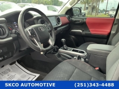 Used 2022  Toyota Tacoma 2WD SR5 Double Cab 5ft Bed V6 AT at SKCO Automotive near Mobile&comma; AL
