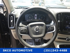 Used 2020  Volvo XC40 4d SUV AWD T5 Momentum at SKCO Automotive near Mobile&comma; AL