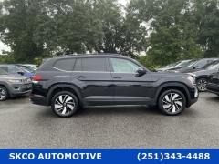 Used 2025  Volkswagen Atlas 2&period;0T SE w&sol;Technology FWD at SKCO Automotive near Mobile&comma; AL