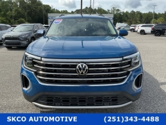 Used 2025  Volkswagen Atlas 2&period;0T SE w&sol;Technology 4MOTION at SKCO Automotive near Mobile&comma; AL