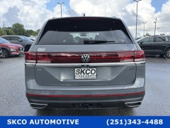 Used 2025  Volkswagen Atlas 2&period;0T SE w&sol;Technology 4MOTION at SKCO Automotive near Mobile&comma; AL