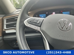 Used 2025  Volkswagen Atlas 2&period;0T SE w&sol;Technology FWD at SKCO Automotive near Mobile&comma; AL