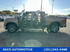 Used 2019  Chevrolet Silverado 1500 2WD Crew Cab LT Texas Edition at SKCO Automotive near Mobile&comma; AL