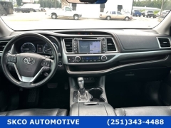 Used 2017 Toyota Highlander 4d SUV FWD Limited at SKCO Automotive near Mobile, AL