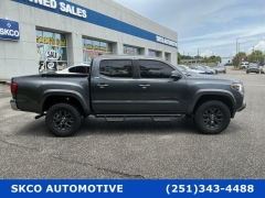 Used 2022  Toyota Tacoma 2WD SR5 Double Cab 5ft Bed V6 AT at SKCO Automotive near Mobile&comma; AL