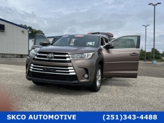 Used 2017 Toyota Highlander 4d SUV FWD Limited at SKCO Automotive near Mobile, AL