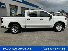 Used 2021  Chevrolet Silverado 1500 2WD Crew Cab 147" Custom at SKCO Automotive near Mobile&comma; AL