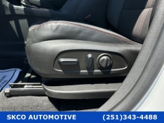 Used 2022  Chevrolet Equinox FWD 4dr RS at SKCO Automotive near Mobile&comma; AL