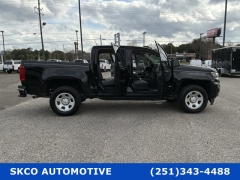 Used 2022  Chevrolet Colorado 2WD Crew Cab 128" Work Truck at SKCO Automotive near Mobile&comma; AL