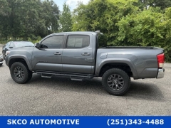 Used 2022  Toyota Tacoma 2WD SR5 Double Cab 5ft Bed V6 AT at SKCO Automotive near Mobile&comma; AL
