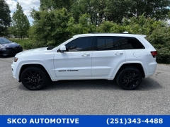 Used 2020 Jeep Grand Cherokee 4d SUV 2WD Laredo Altitude at SKCO Automotive near Mobile, AL