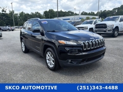 Used 2018  Jeep Cherokee 4d SUV 4WD Latitude Plus I4 at SKCO Automotive near Mobile&comma; AL