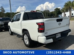 Used 2024  Nissan Frontier Crew Cab 4x4 SV at SKCO Automotive near Mobile&comma; AL