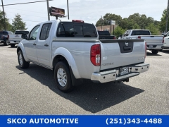 Used 2019  Nissan Frontier 4WD Crew Cab SV Auto at SKCO Automotive near Mobile&comma; AL