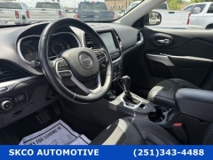 Used 2018  Jeep Cherokee 4d SUV 4WD Latitude Plus I4 at SKCO Automotive near Mobile&comma; AL