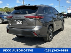 Used 2021  Toyota Highlander XLE FWD at SKCO Automotive near Mobile&comma; AL