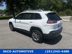 Used 2020 Jeep Cherokee 4d SUV FWD Latitude Plus 2.4L at SKCO Automotive near Mobile, AL