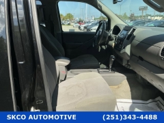 Used 2018  Nissan Frontier 2WD Crew Cab SV at SKCO Automotive near Mobile&comma; AL