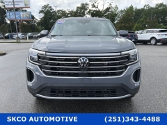 Used 2025  Volkswagen Atlas 2&period;0T SE w&sol;Technology 4MOTION at SKCO Automotive near Mobile&comma; AL