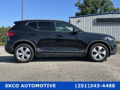 Used 2020 Volvo XC40 4d SUV AWD T5 Momentum at SKCO Automotive near Mobile, AL