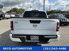 Used 2022  Nissan Frontier Crew Cab 4x4 SV Auto at SKCO Automotive near Mobile&comma; AL