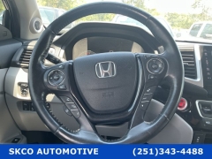 Used 2019  Honda Ridgeline Crew Cab AWD RTL-E at SKCO Automotive near Mobile&comma; AL