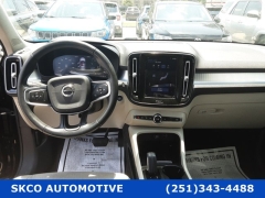 Used 2020  Volvo XC40 4d SUV AWD T5 Momentum at SKCO Automotive near Mobile&comma; AL