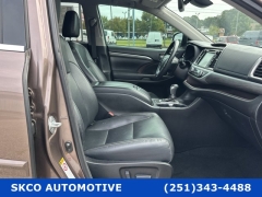 Used 2017 Toyota Highlander 4d SUV FWD Limited at SKCO Automotive near Mobile, AL