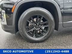 Used 2023 Chevrolet Traverse FWD 4dr LT Cloth w/1LT at SKCO Automotive near Mobile, AL