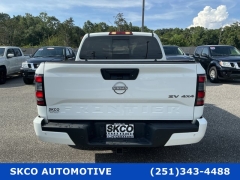 Used 2024  Nissan Frontier Crew Cab 4x4 SV at SKCO Automotive near Mobile&comma; AL