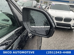 Used 2025  Volkswagen Atlas 2&period;0T SE w&sol;Technology FWD at SKCO Automotive near Mobile&comma; AL