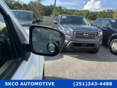 Used 2024  Nissan Frontier Crew Cab 4x4 SV at SKCO Automotive near Mobile&comma; AL