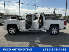 Used 2018  Chevrolet Silverado 1500 4WD Crew Cab LT Z71 at SKCO Automotive near Mobile&comma; AL